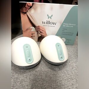 Willow in-bra breast pump Generation 3